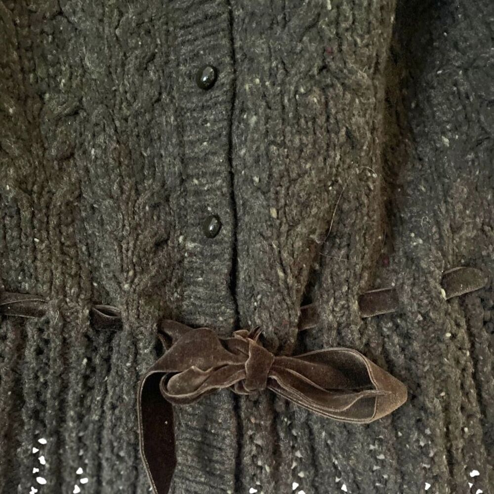 Sarah Spencer Green Lambswool Cardigan with Velvet Ribbon Belt‎ and Bow PS - Picture 6 of 7